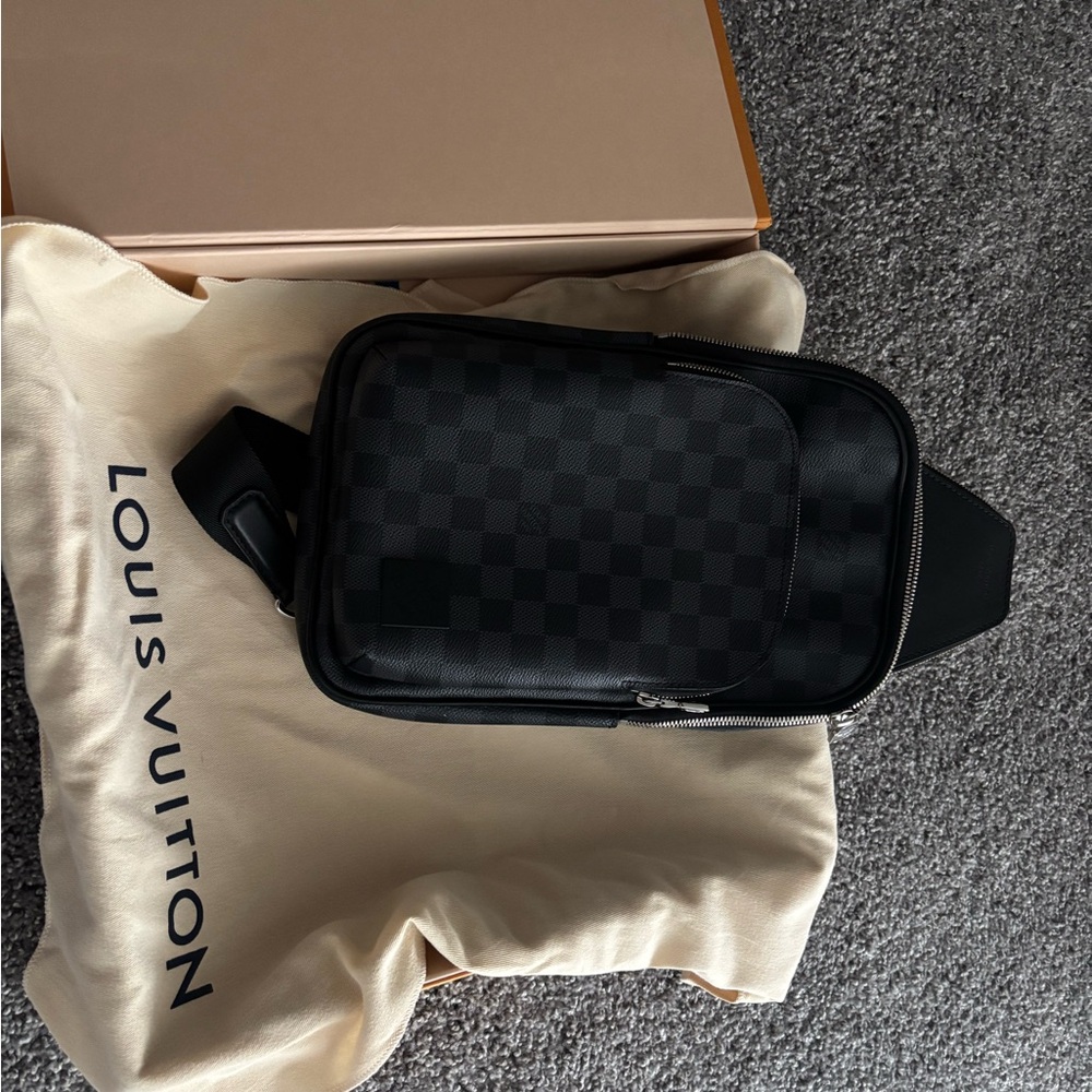 Louis Vuitton Tan Box - Picture 2 of 2